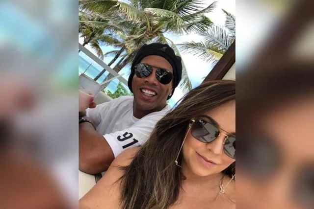 Ex-mulher de Jô revela que atacante tem 5 filhos fora do casamento 24