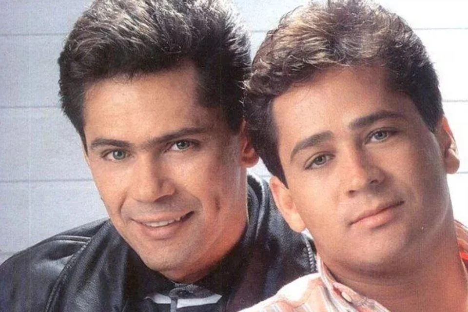 Na data da morte de Leandro, Leonardo faz homenagem durante show 2