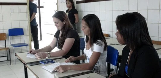 Após ataques de Bolsonaro às urnas, TSE recebeu apoio de 62 entidades 6