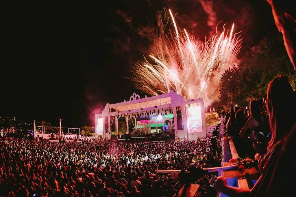 Wesley Safadão, Ferrugem e mais: confira os shows de julho do Na Praia 4
