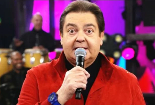 Cantora ameaça expor segredos do filho de Faustão e constrange jovem 4