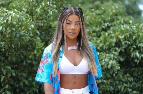Ludmilla é criticada após revelar situação financeira: “Apaga” 3