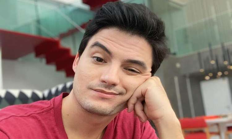 Ex de Felipe Neto detalha término: “Fui bem ameaçada, digamos assim” 9