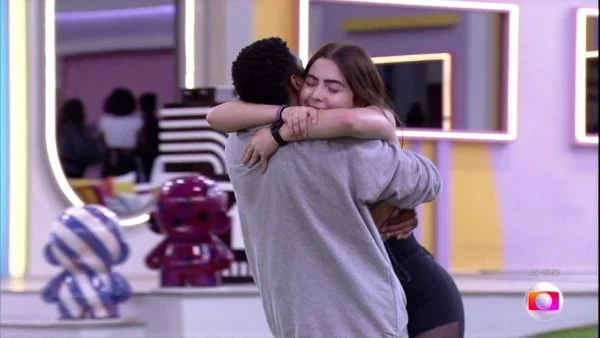 Fofos! Jade Picon faz homenagem romântica de aniversário para PA 5