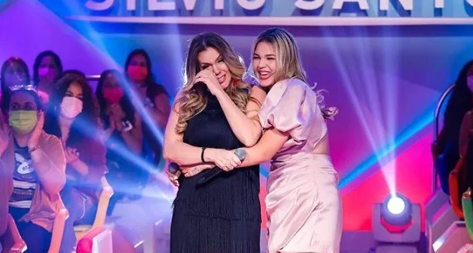 Simony volta ao hospital para tratar câncer: “Mais um ciclo de quimio” 3