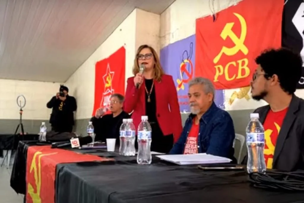 Pesquisa Ipec: Lula tem 44% no primeiro turno, contra 32% de Bolsonaro 10