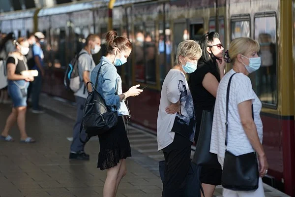 São Paulo acaba com obrigatoriedade de máscara em transporte público 4