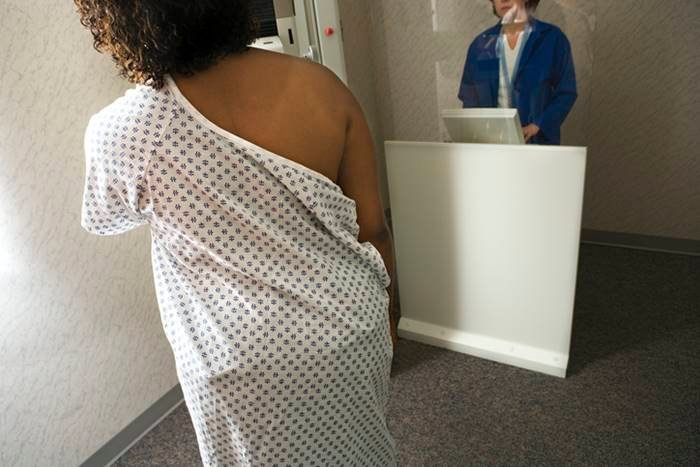 Câncer de mama: saiba qual o sinal de alerta menos conhecido da doença 5