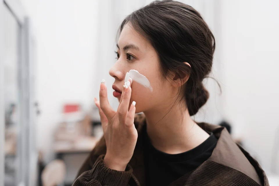Facial ou corporal: veja o tipo de protetor solar ideal para o pescoço 3