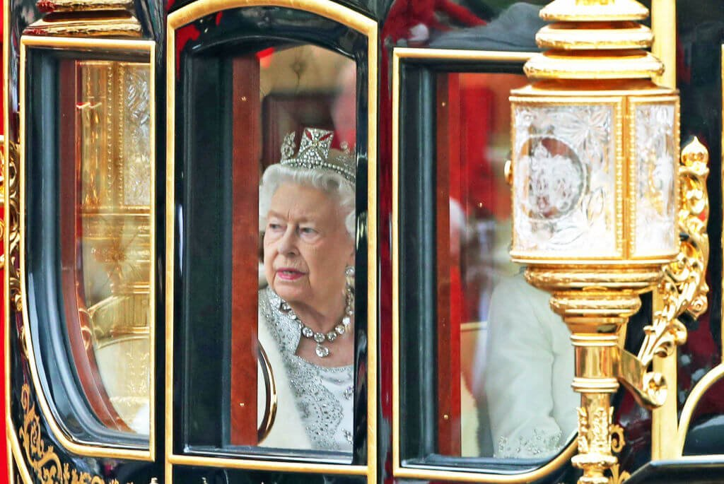 Morre a rainha Elizabeth II, aos 96 anos, após 7 décadas de reinado 11