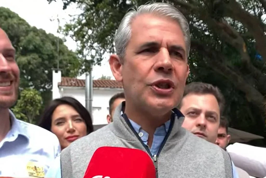 Com Lula e Bolsonaro no 2° turno, campanha presidencial recomeça nesta segunda 7