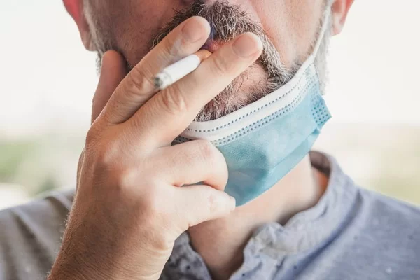 Estudo define idade limite para deixar de fumar zerando riscos à saúde 3