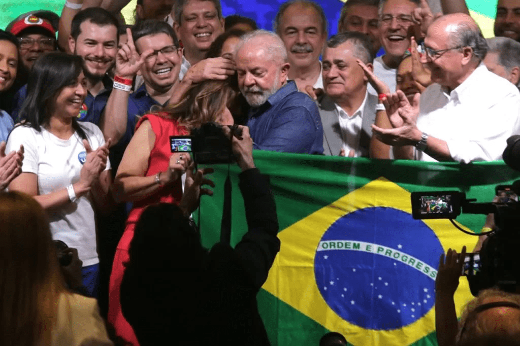 Lula: “Preciso saber se Bolsonaro vai permitir que haja transição” 3
