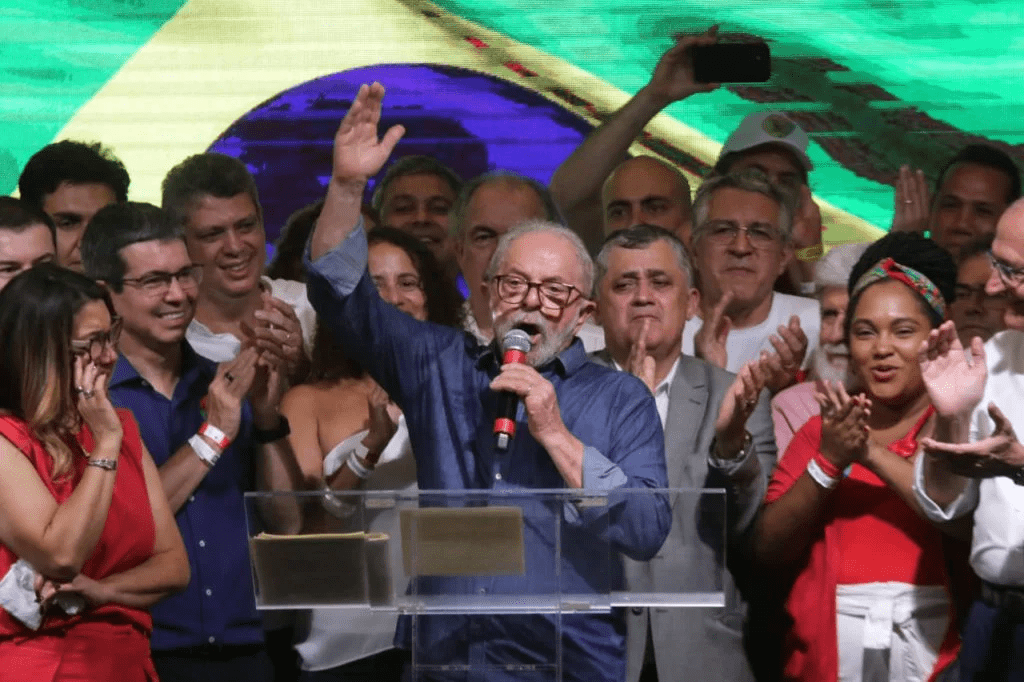 Lula: “Preciso saber se Bolsonaro vai permitir que haja transição” 6