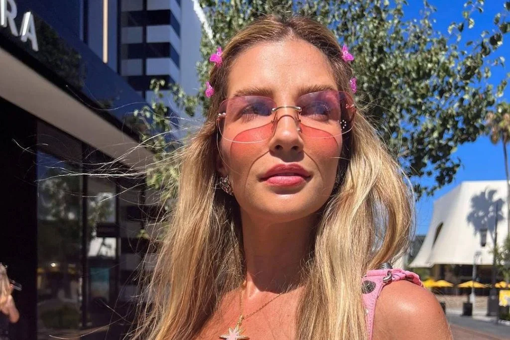 Ex-BBB Aline Gotschalg revela paralisia em corda vocal após câncer 5