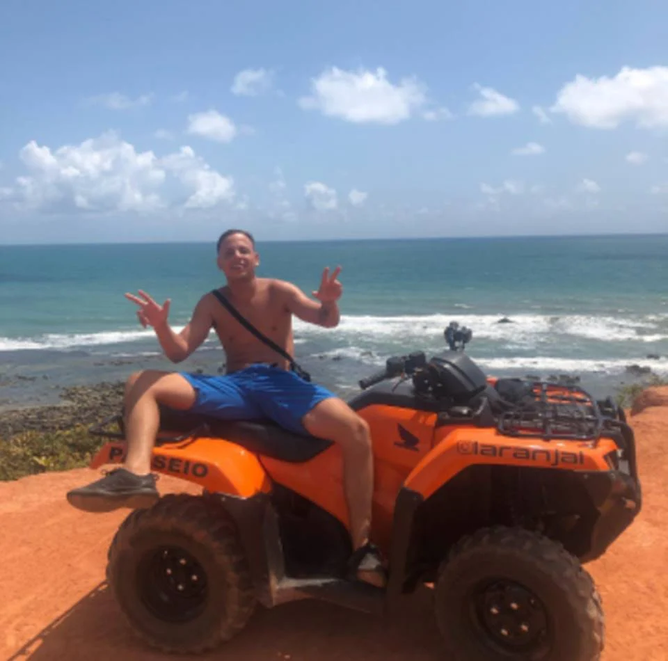 Quem é o playboy do DF que lucrou alto traficando haxixe paquistanês 3