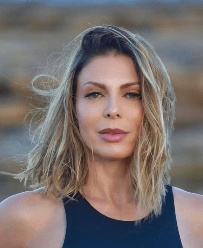 Sheila Mello anuncia fim de namoro e desabafa: “Cuidando de mim” 3