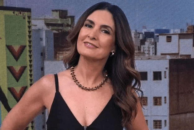 Fátima Bernardes diz que chora durante gravações do The Voice Brasil 9