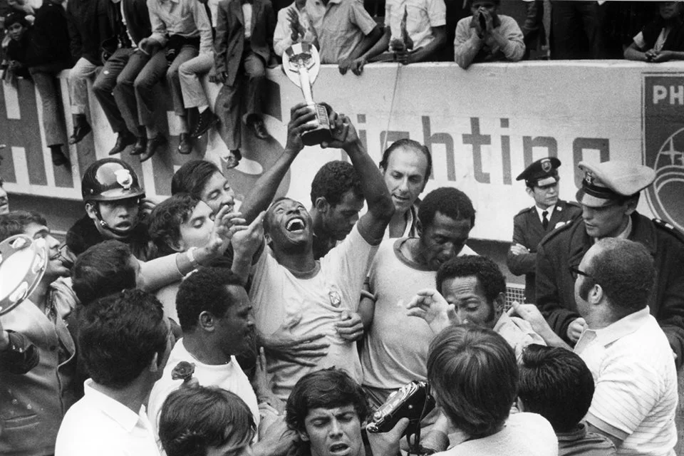 Pelé, o maior jogador da história do futebol, morre aos 82 anos 13
