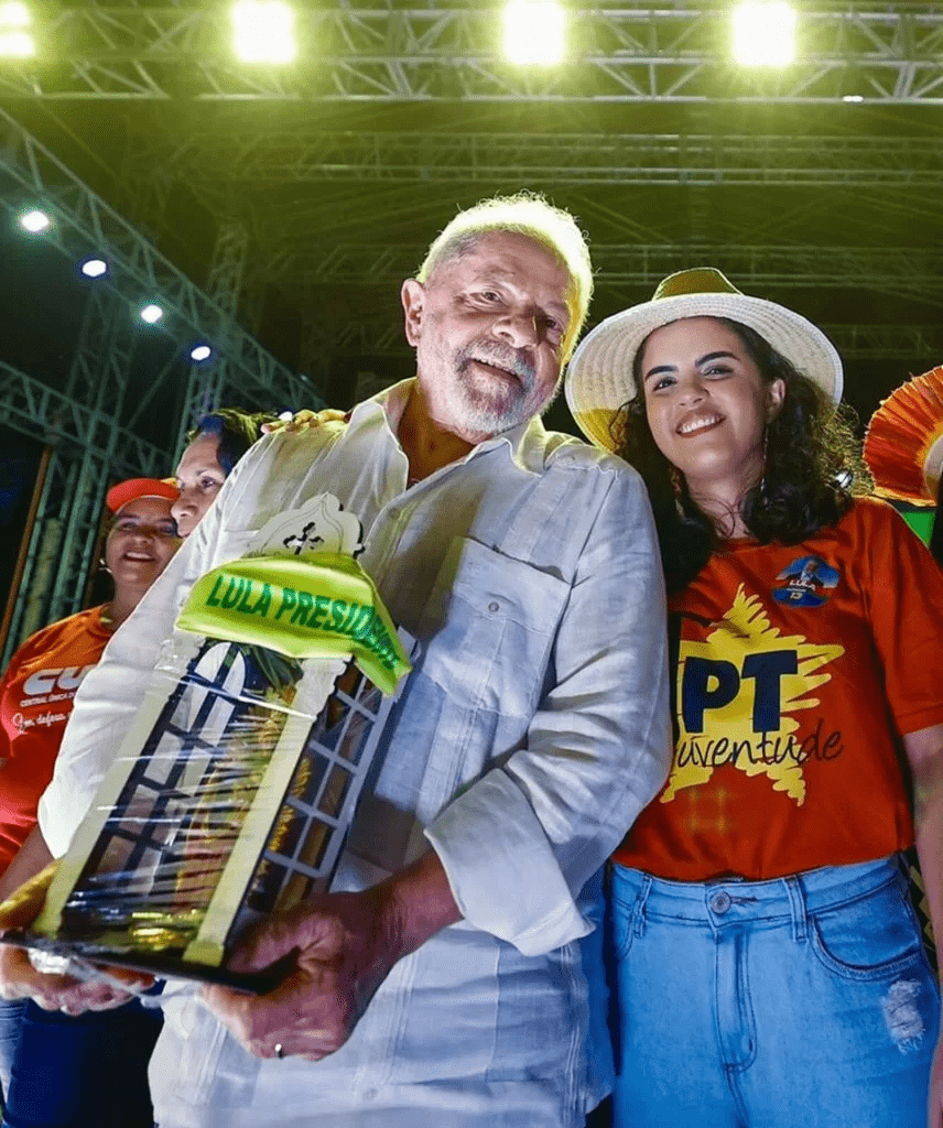 Caravanas de apoiadores de Lula começam a chegar a Brasília para posse 2