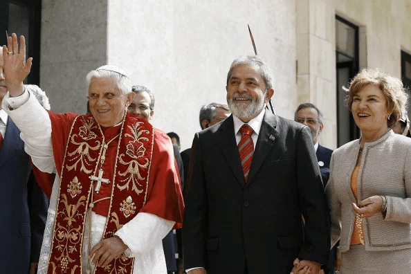 Morre, aos 95 anos, o papa emérito Bento XVI 2