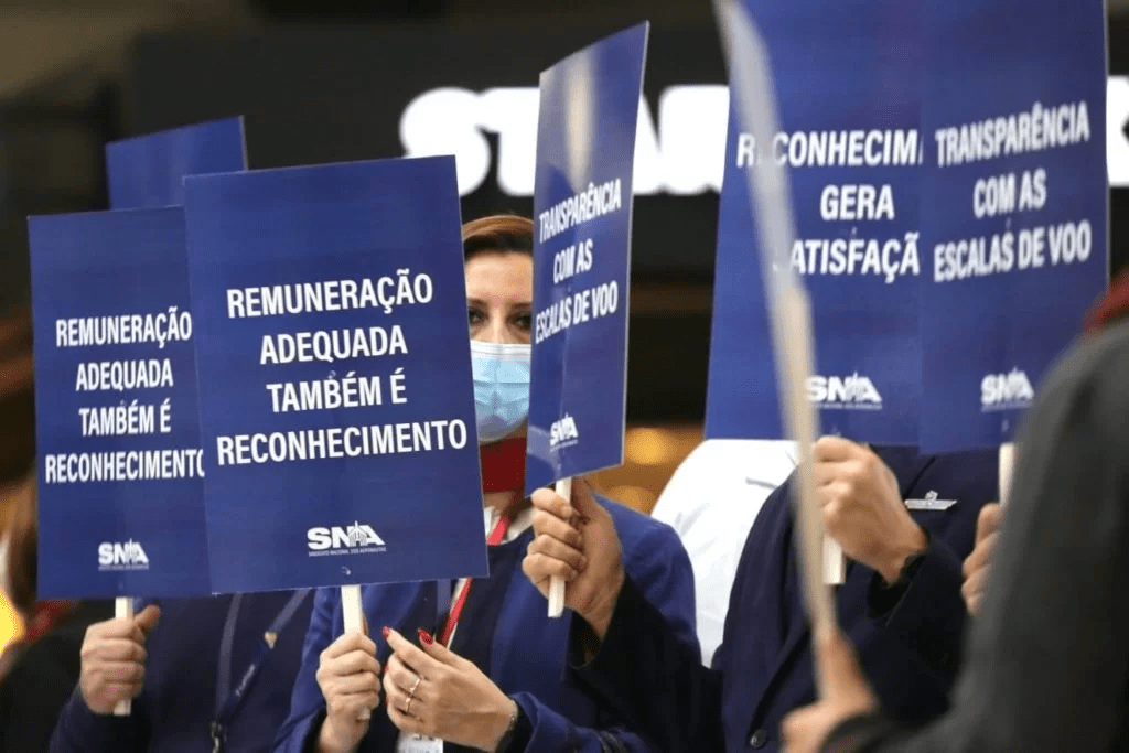 Aeronautas suspendem greve até domingo para análise de nova proposta 3