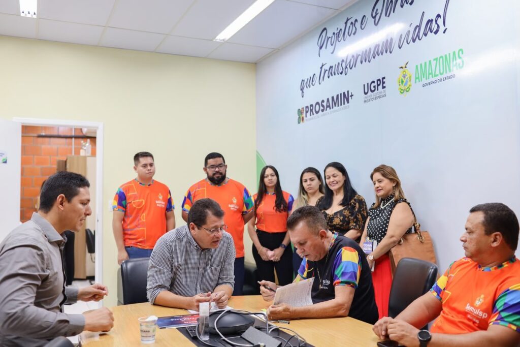 Governo do Amazonas e Prefeitura renovam convênio para manutenção dos parques e praças do Prosamin+ 1