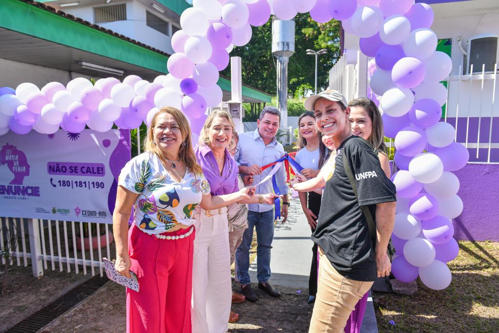 Governo do Amazonas entrega unidade de apoio emergencial revitalizada e libera mais de R$ 2,4 milhões para proteção à mulher 1