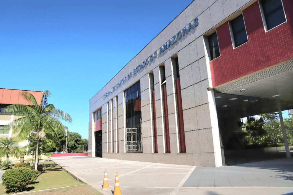 Pleno do TCE-AM deve julgar 84 processos na sessão desta terça-feira (8) 1