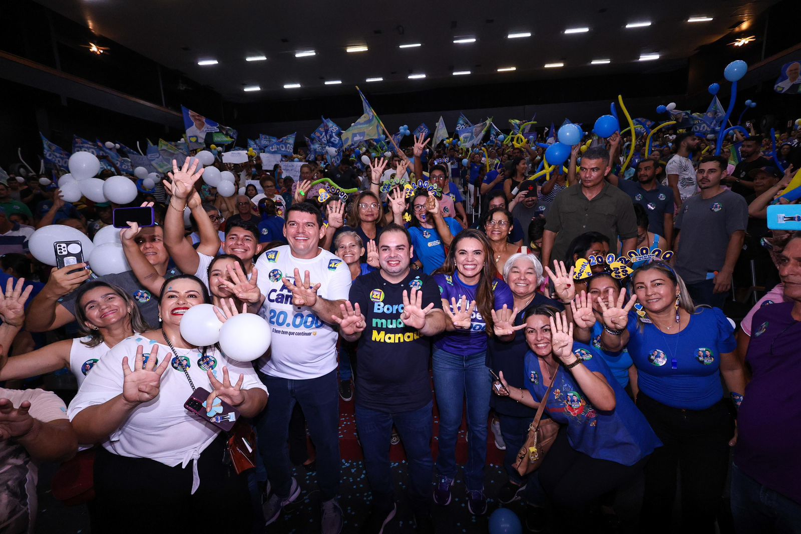 Onda 44': Roberto Cidade dobra preferência entre eleitores e empata tecnicamente com prefeito, diz pesquisa Quaest 1 Onda 44': Roberto Cidade dobra preferência entre eleitores e empata tecnicamente com prefeito, diz pesquisa Quaest 1
