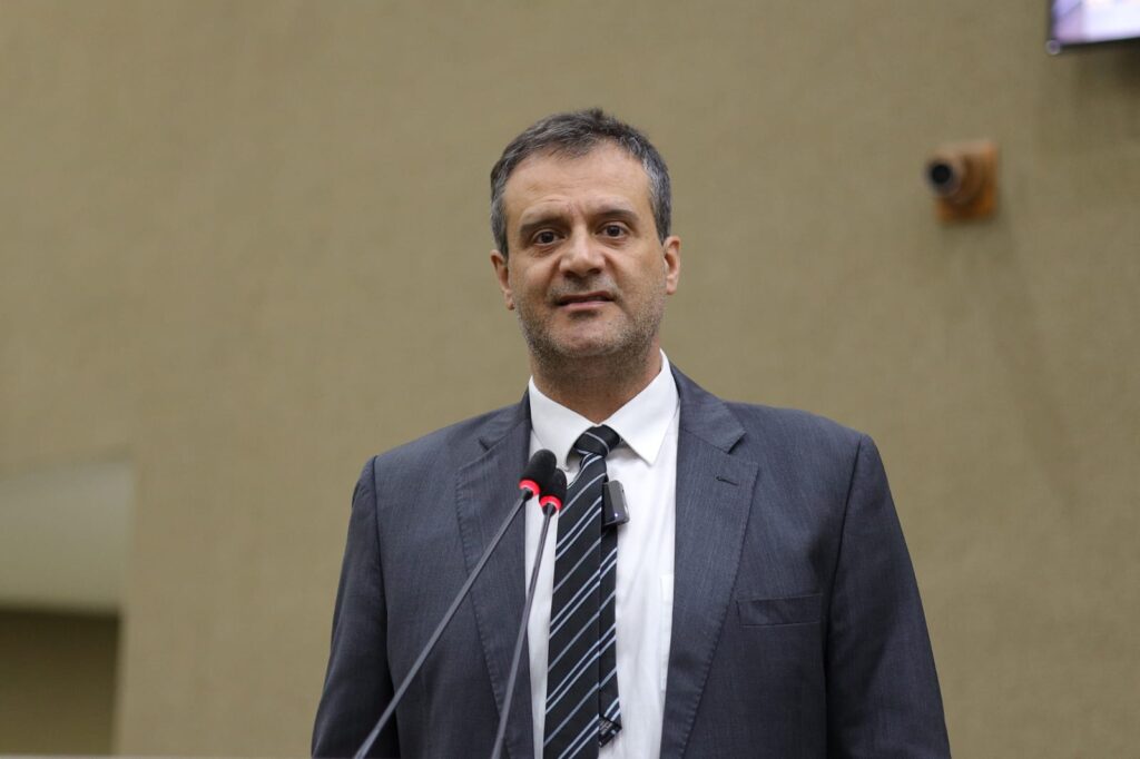 Após Marcelo questionar prazo, Câmara decide estender tempo para apresentação de emendas à LOA. 2