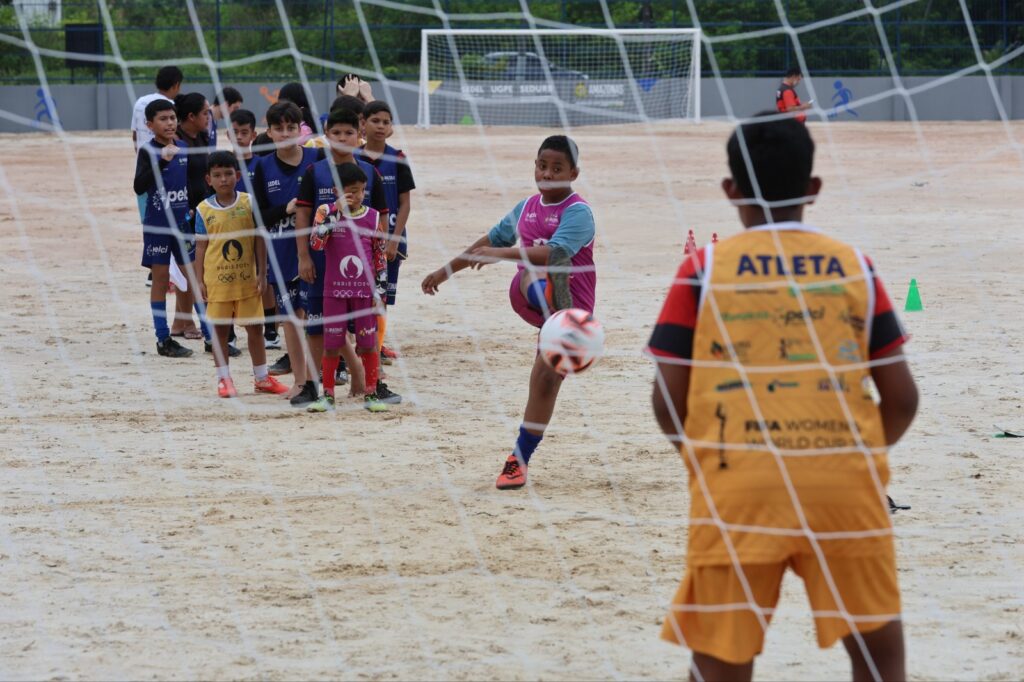 Moradores destacam benefícios da revitalização do complexo esportivo do conjunto Santos Dumont 4