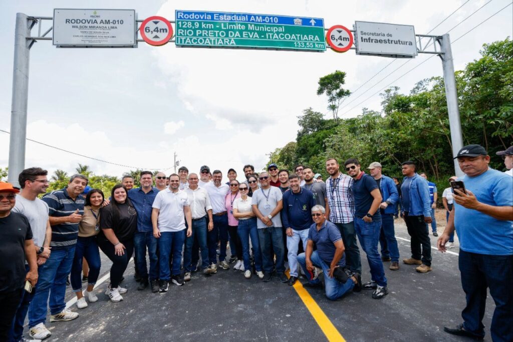 Governo entrega nova AM-010 e reduz pela metade o tempo de viagem até Itacoatiara 2