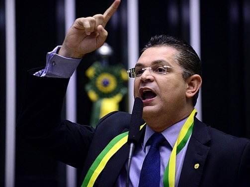OPERAÇÃO DA PF ATINGE PL 3