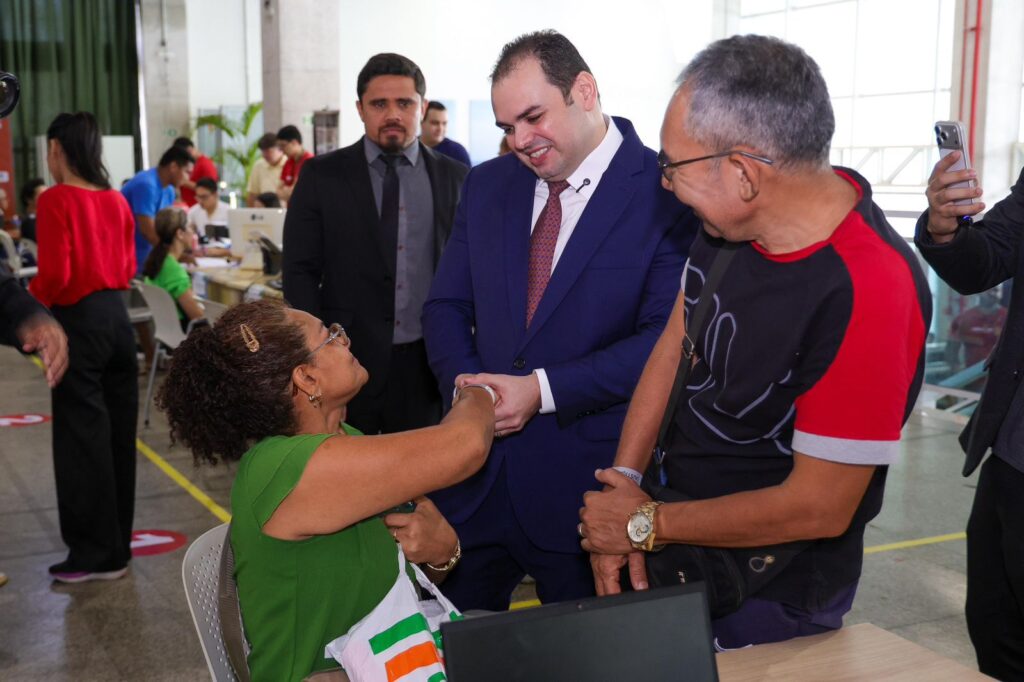 Governador interino Roberto Cidade destaca ampliação da cidadania no interior durante abertura do ‘Registre-se em Manaus’ 3