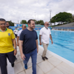 Governador Roberto Cidade anuncia ampliação do Vila Aberta para Todos também às quartas-feiras